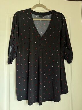 torrid Black Blouse with Pink and Red Pattern Size 2